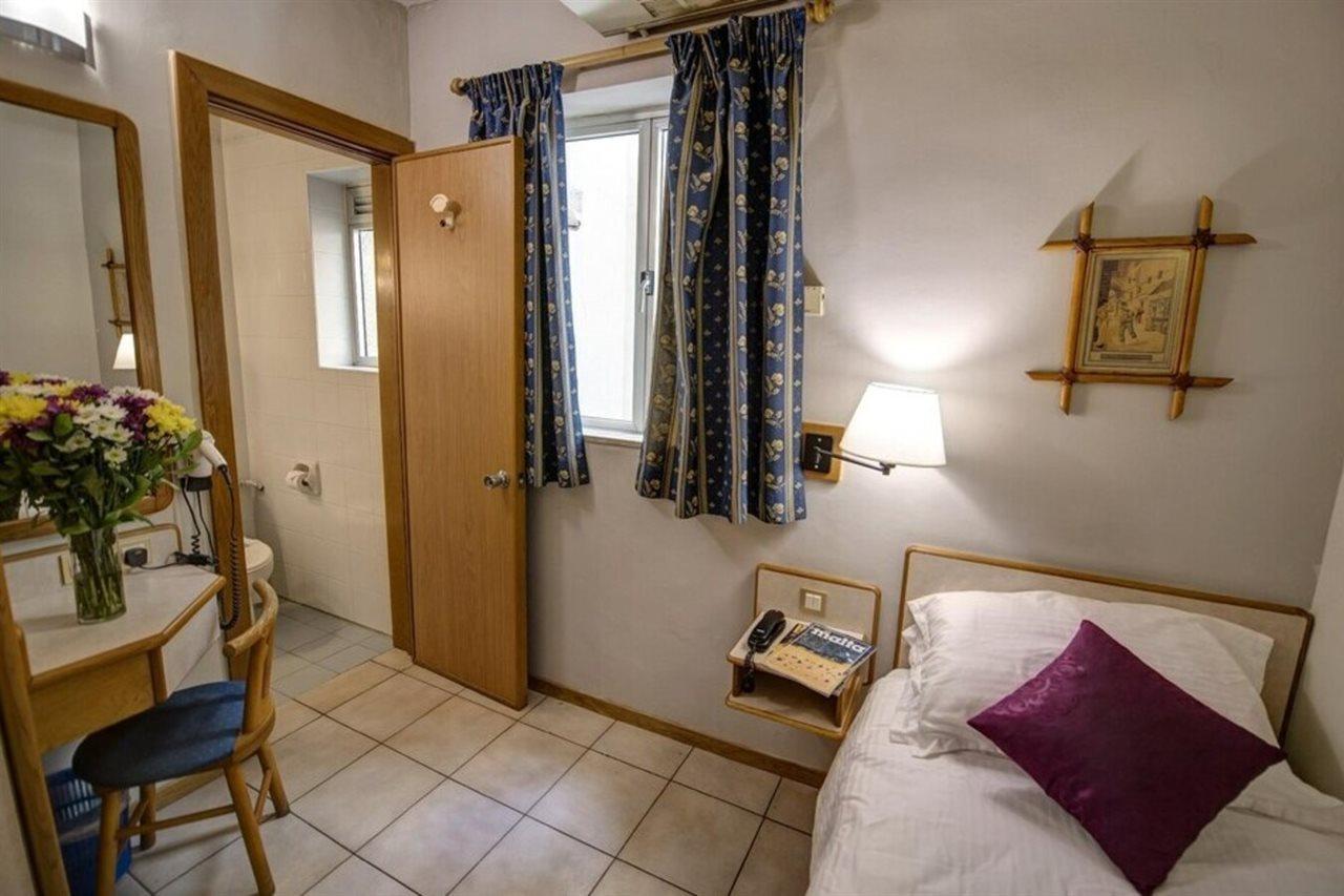 Sliema Chalet Hotel Ngoại thất bức ảnh