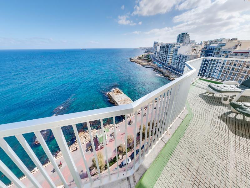 Sliema Chalet Hotel Ngoại thất bức ảnh