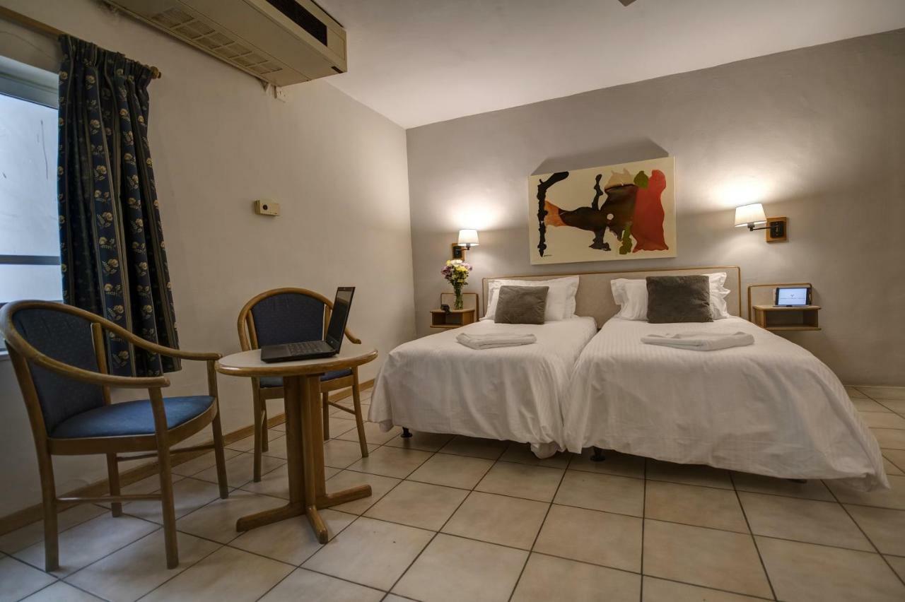 Sliema Chalet Hotel Ngoại thất bức ảnh
